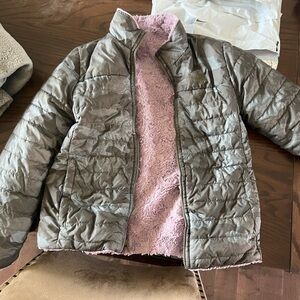 Reversible jacket youth large north face
